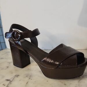 Jeffrey Campbell Brown Patent Platform Sandal with Ankle Strap Sz 11